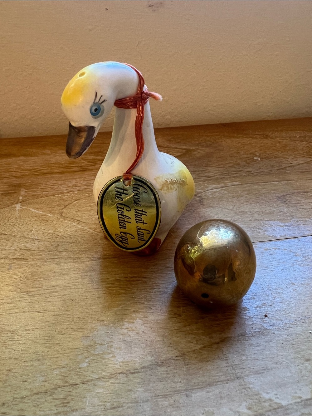 Goose that Laid the Golden Egg salt and pepper shaker set